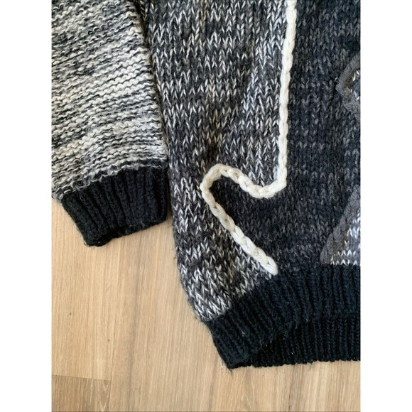 Vintage Wayne Scott Hand Knitted Pullover Sweater w/ Leather n Size XL EUC - Picture 4 of 12